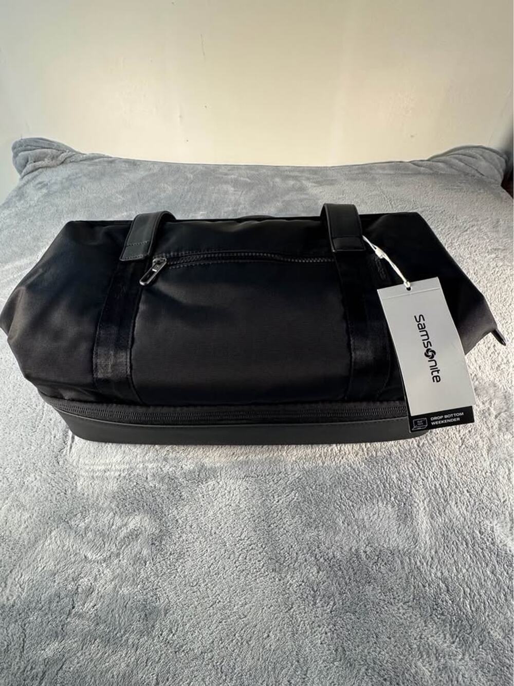 Samsonite Drop Bottom Weekender Bag New with Tags